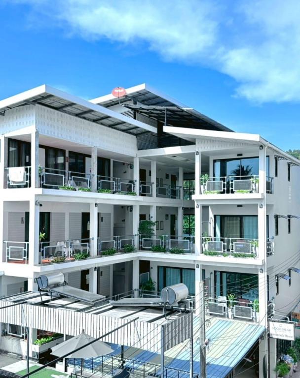 Good Dream Hotel (Khun Ying House) – Koh Tao